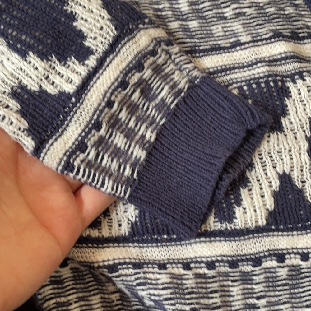 Cardigan - Picture 4 of 7